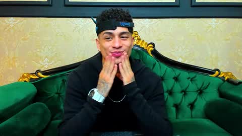 Chris online show from 17, 10, 2025