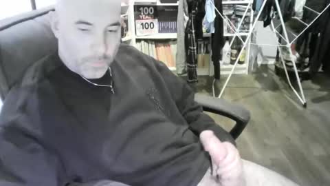 chrisprngr online show from 10, 2, 2026