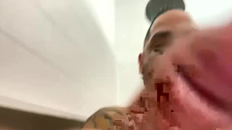 chrisr4203 online show from 12, 3, 2025