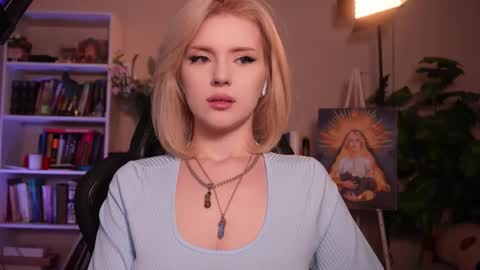 Snapshot of chriss_foxx chatting on 23, 4, 2026 chriss_foxx online show from 23, 4, 2026