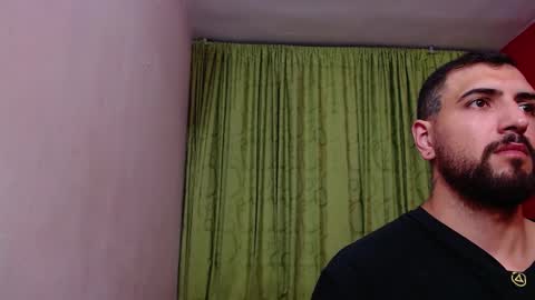 Snapshot of chriss_james chatting on 4, 2, 2025 chriss_james online show from 4, 2, 2025
