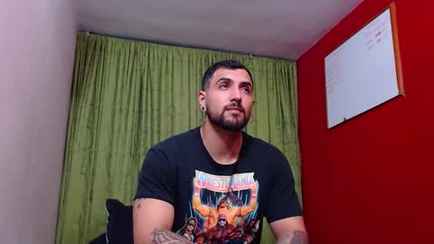 Snapshot of chriss_james chatting on 8, 3, 2025 chriss_james online show from 8, 3, 2025