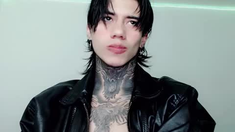 CHRIS  INDEPENT MODEL online show from 2, 3, 2025