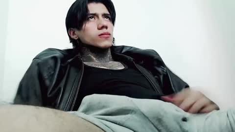 CHRIS  INDEPENT MODEL online show from 10, 3, 2025