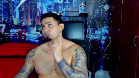 Chriss Stewart online show from 18, 12, 2025