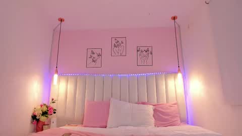 Snapshot of christal_jane chatting on 10, 2, 2025 christal_jane online show from 10, 2, 2025