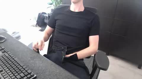 Chris online show from 18, 9, 2025