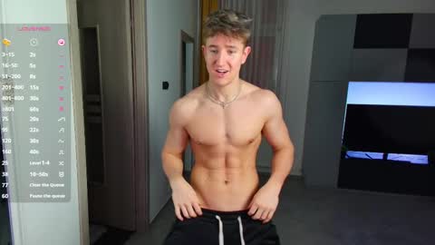 Snapshot of christianlevine_ chatting on 13, 9, 2025 UPVOTE ME ------ ILL DO SOMETHING FOR FREE online show from 13, 9, 2025