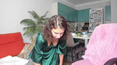 Snapshot of christina_hot chatting on 2, 12, 2024 Chris online show from 2, 12, 2024