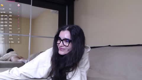 Snapshot of christinafit chatting on 4, 10, 2025 chris online show from 4, 10, 2025