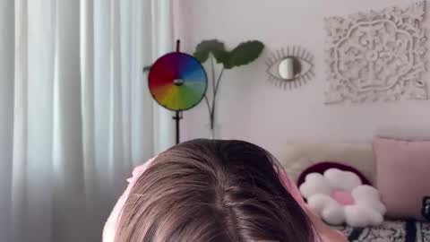 Christina Sage online show from 5, 10, 2025