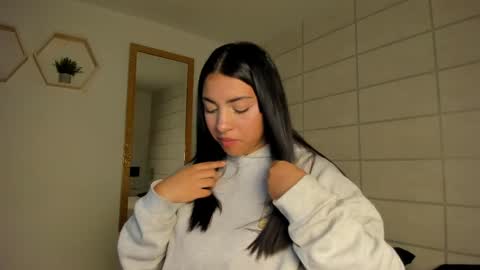 Christine  online show from 7, 4, 2026