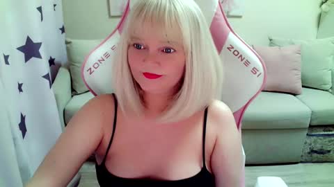 Christi online show from 17, 9, 2025