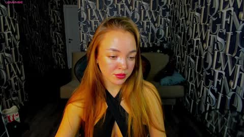 Snapshot of christy_little chatting on 29, 12, 2024 hristy3 online show from 29, 12, 2024