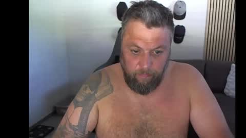 Snapshot of chrizz80 chatting on 19, 9, 2025 Chrizz online show from 19, 9, 2025