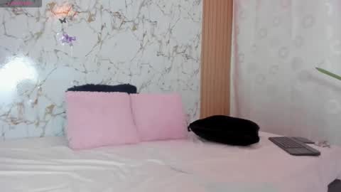 Christal Golden online show from 13, 11, 2025