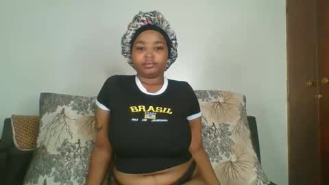 Snapshot of chubby_princess2 chatting on 24, 9, 2025 chubby_princess2 online show from 24, 9, 2025