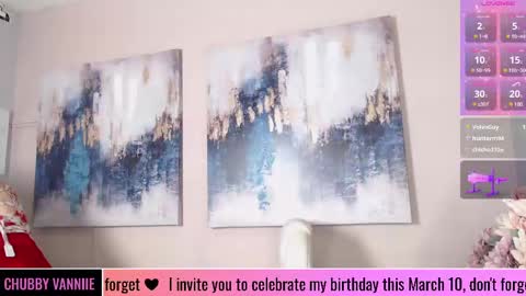 Snapshot of chubby_vaniie_ chatting on 4, 3, 2025 Vanesa online show from 4, 3, 2025