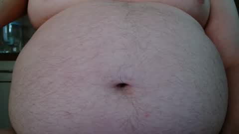 Snapshot of chubbyjam27 chatting on 17, 5, 2026 chubbyjam27 online show from 17, 5, 2026