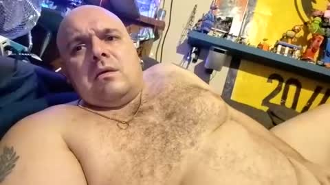 chubbyman40 online show from 12, 1, 2026