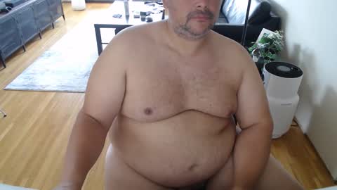 Snapshot of chubbyvix chatting on 8, 6, 2026 AstorYvr online show from 8, 6, 2026