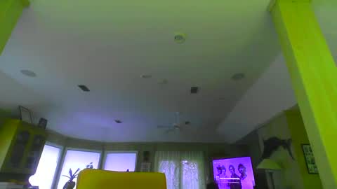 chuck354139 online show from 10, 12, 2024