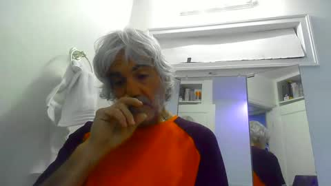 chuck354139 online show from 5, 1, 2025