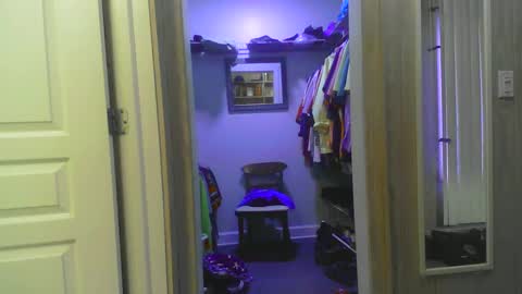 chuck354139 online show from 19, 2, 2025