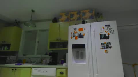 chuck354139 online show from 24, 2, 2025