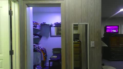 chuck354139 online show from 24, 2, 2025