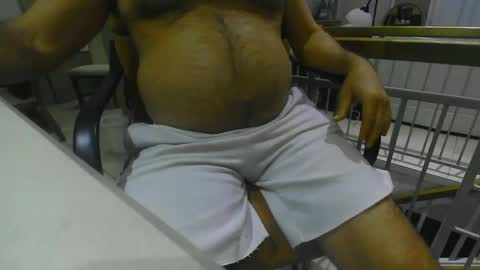 chuck354139 online show from 3, 3, 2025