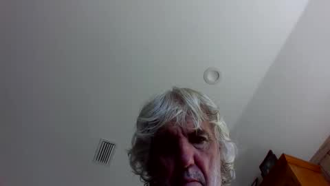 chuck354139 online show from 12, 9, 2025