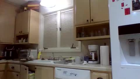 chuck354139 online show from 3, 10, 2025