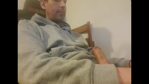 chuckyaegar1982 online show from 11, 2, 2025