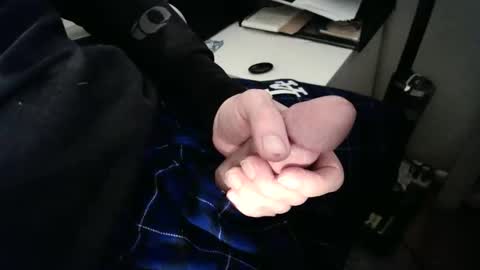 Im so cute online show from 14, 2, 2026