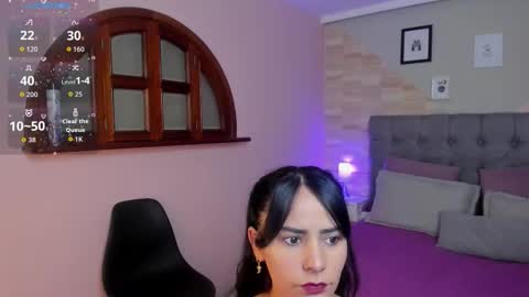 Snapshot of cielo_bm chatting on 13, 10, 2025 Cielo online show from 13, 10, 2025