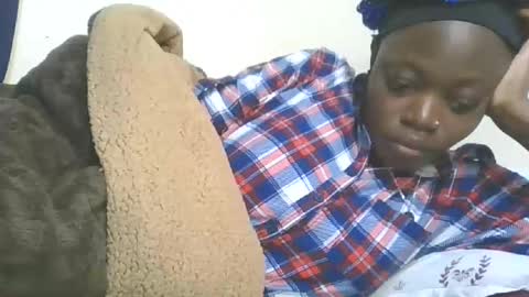 cilia petite online show from 9, 10, 2025