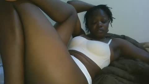 cilia petite online show from 8, 2, 2026