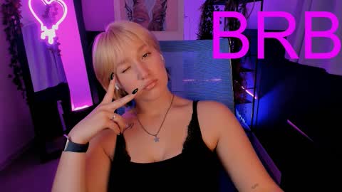 Snapshot of cinbellamy chatting on 22, 9, 2025 Cin Bellamy online show from 22, 9, 2025