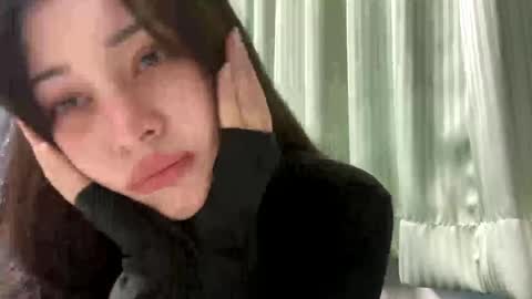 Snapshot of cindieknous chatting on 16, 5, 2026 Lin online show from 16, 5, 2026