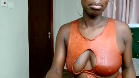 Snapshot of cindy_spice chatting on 25, 5, 2026 cindy spice online show from 25, 5, 2026