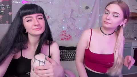 Snapshot of cindyxtreme chatting on 8, 7, 2026 Nori online show from 8, 7, 2026