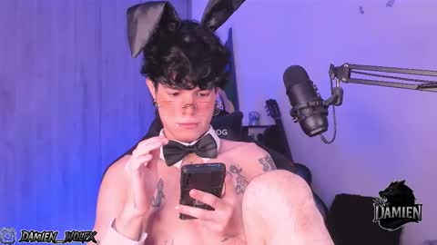 Snapshot of cinnamon_boyxxx chatting on 24, 9, 2025 David Independent Model online show from 24, 9, 2025