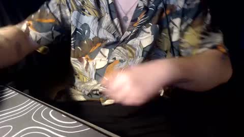 Snapshot of cinnamonbunzsz chatting on 30, 12, 2024 cinnamon online show from 30, 12, 2024