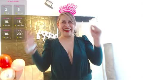 Snapshot of cinthia1609 chatting on 14, 11, 2025 cinthia1609 online show from 14, 11, 2025