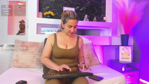 Cinthya  online show from 21, 3, 2026