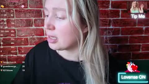 Snapshot of citrusblissss chatting on 18, 6, 2026 citrusblissss online show from 18, 6, 2026