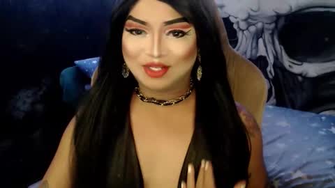 QUEEN CESS online show from 9, 1, 2026