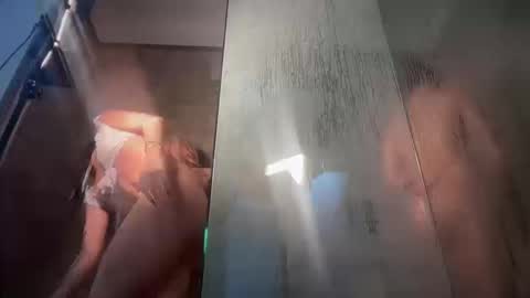 clairewalkerr online show from 13, 10, 2025