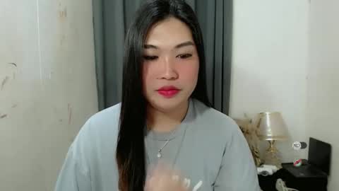 CLAIRE online show from 4, 10, 2025